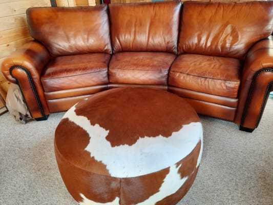 Lind Cowhide Round Ottomans Modern Ottomans Footstools Modern Living Room Furniture Room Board