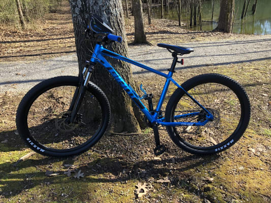 giant talon 3 blue