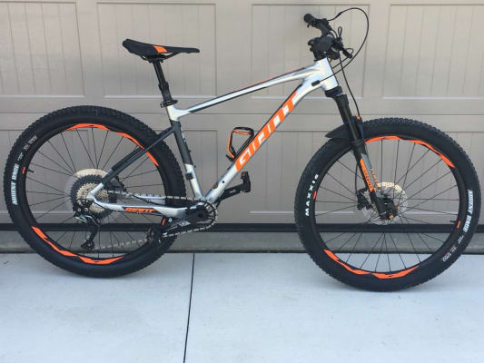 2019 giant fathom 1