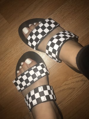 vans cayucas slide checkerboard