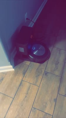 iRobot Roomba Combo J5 Robot - Aspiradora 2 en 1 con trapeador opcional,  identifica y evita obstáculos como residuos de mascotas y cables, limpia  por habitación con mapeo inteligente, funciona con : Hogar y Cocina 