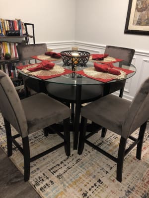 Lennox Dining Table And 4 Dining Chairs Value City Furniture