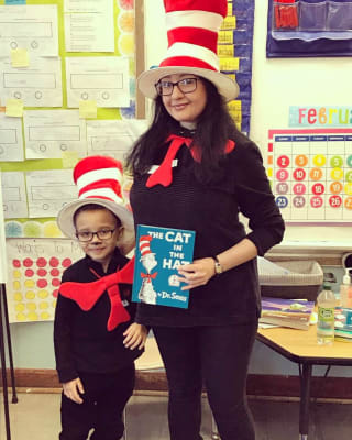 Red Cat In The Hat Bow Tie 13in X 8in Dr Seuss Party City
