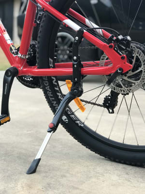 trek bicycle kickstand