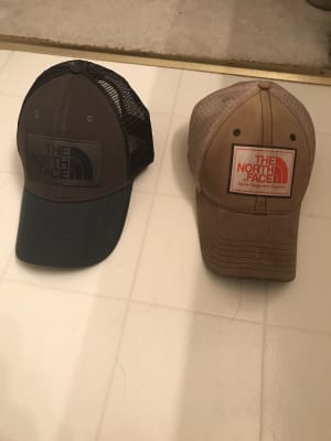 north face men's emb trucker hat
