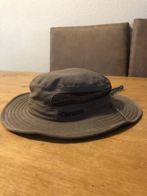 outdoor research transit hat
