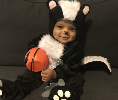 baby skunk outfit