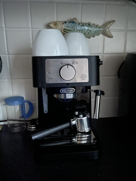 EC260.BK Stilosa Manual espresso maker