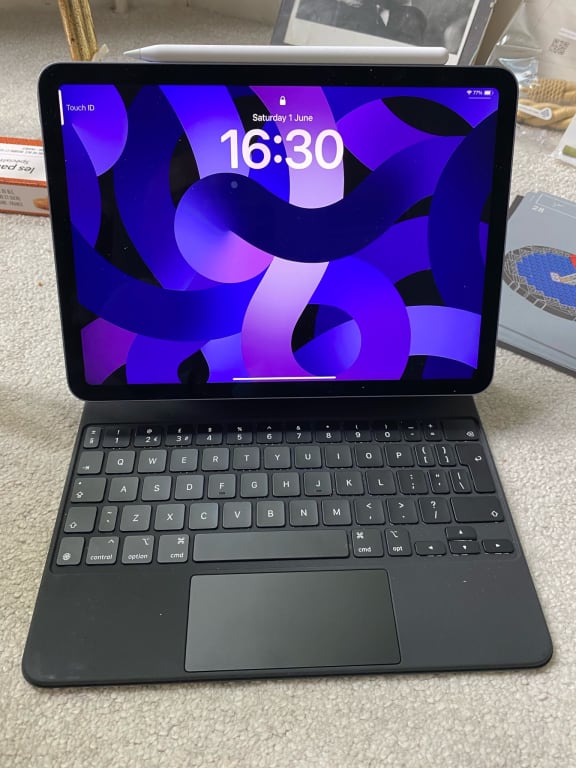 Apple Magic Keyboard 11インチ iPad Apple Magic Keyboard for iPad Pro 11-inch (4th, 3rd, 2nd & 1st