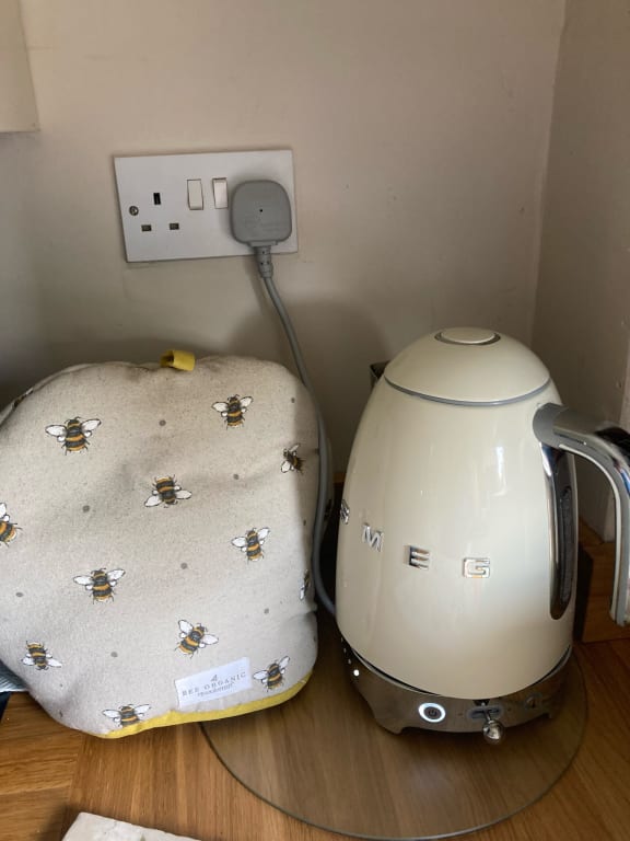 Stainless Steel Smeg Klf04 Kettle Smeg Kettle Review Smeg KLF04