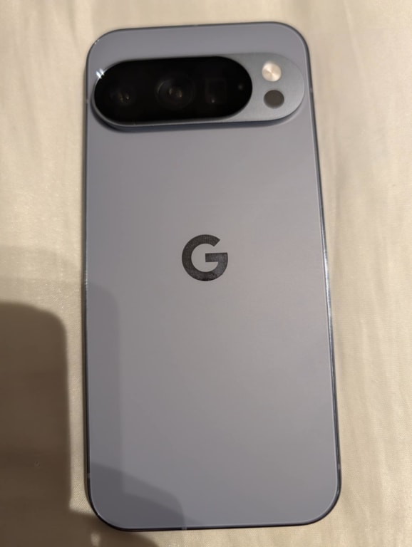 Google Pixel 10 Pro Smartphone, Android, 6.3”, 5G, SIM Free, Moonstone