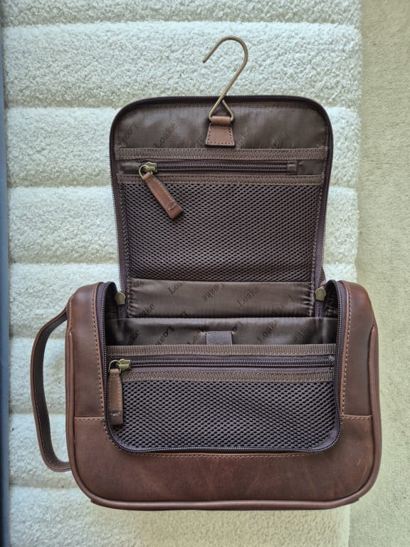 Loake Severn Leather Hanging Wash Bag, Brown