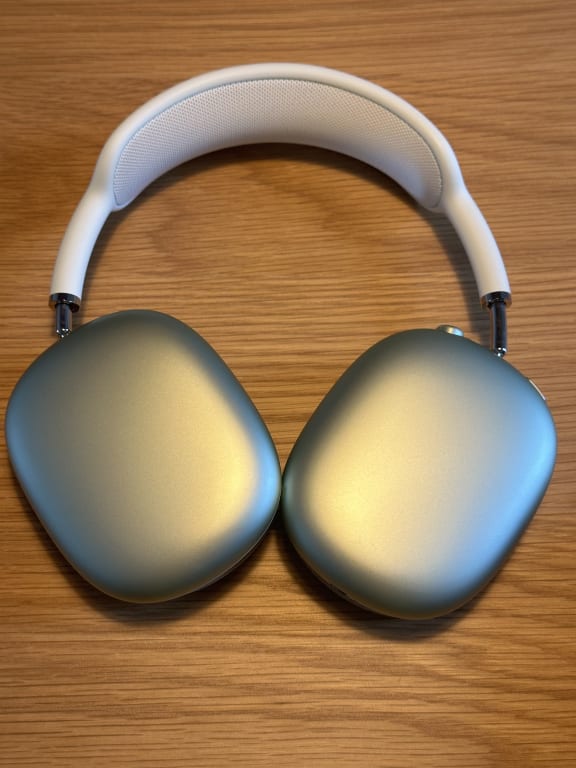 Apple AirPods Max Noise Cancelling Wireless Bluetooth Over Apple AirPods Max Noise Cancelling Wireless Bluetooth Over