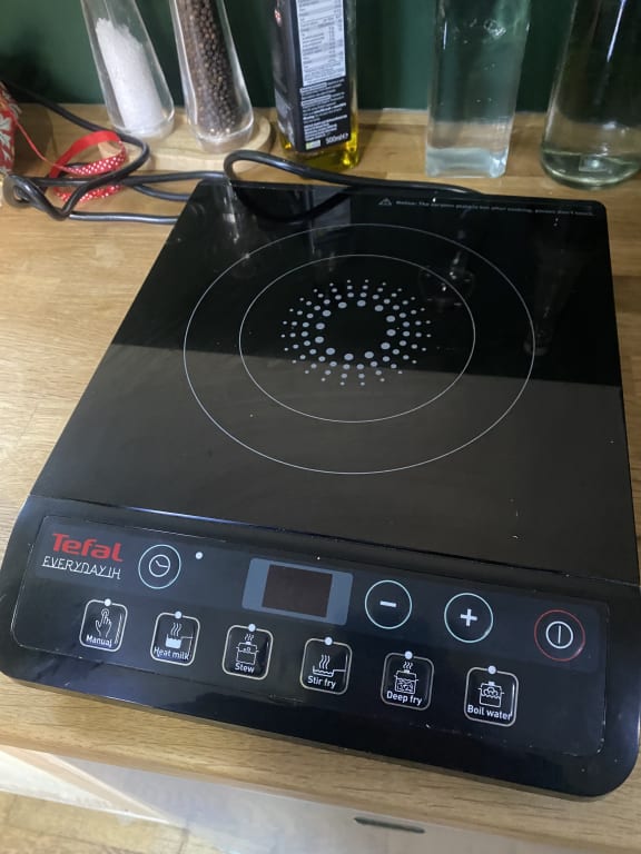 Tefal IH201840 Everyday Induction Hob 1-litre rolling boil in 4