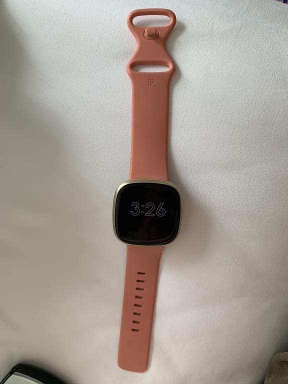 Fitbit Versa 3 Health & Fitness Smartwatch - Pink Clay/Soft Gold Aluminum