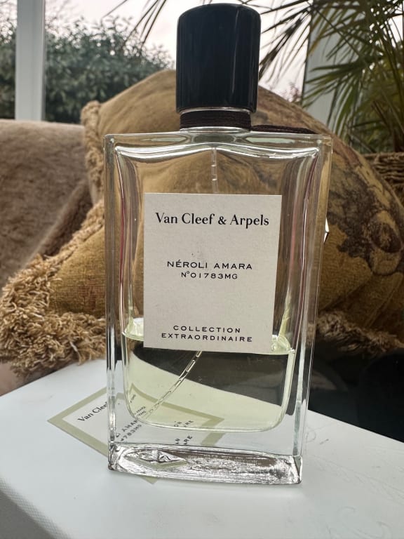 Van Cleef & Arpels Collection Extraordinaire Neroli Amara Van Cleef & Arpels Collection Extraordinaire Neroli Amara