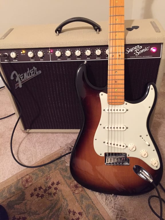 週末限定価格！fender supersonic! 希少ブラック美品 週末限定価格