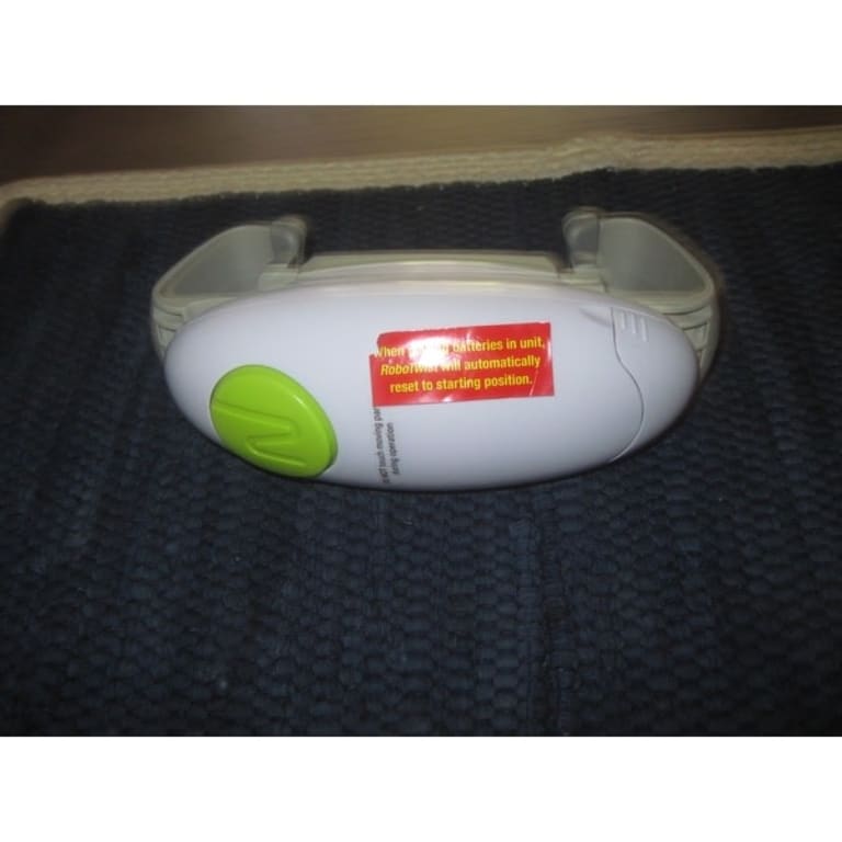 RoboTwist HandsFree BatteryOperated Jar Opener Bed Bath & Beyond