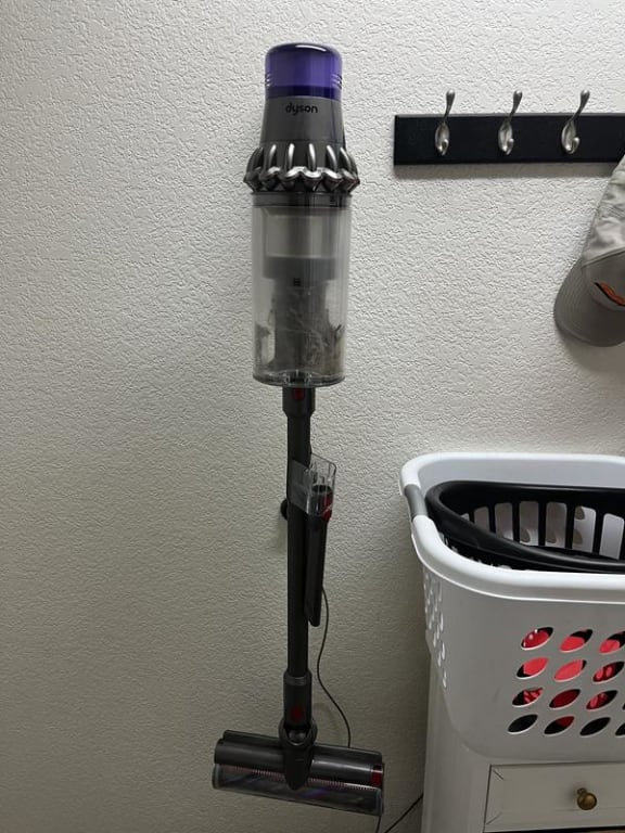 Dyson Outsize Cordless Vacuum On Sale Bed Bath & Beyond 38004525