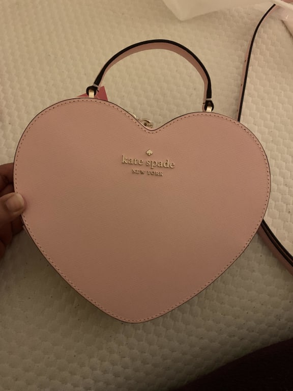 Kate Spade Love Shack Heart Bag Review, What's in my Bag?