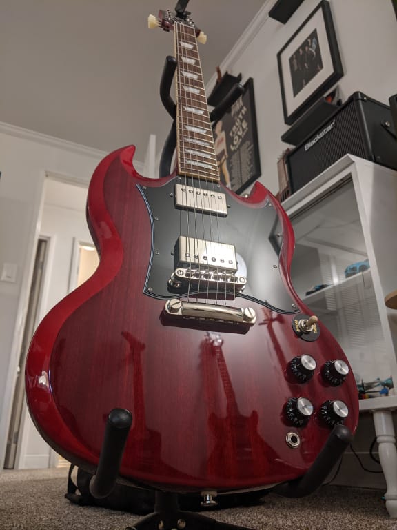 Open Box Epiphone SG Standard Electric Guitar Ebony Open Box Epiphone SG Standard Electric Guitar Ebony