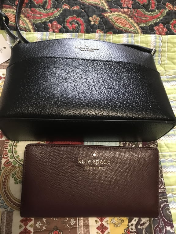 Kate Spade Staci Large Slim Bifold Wallet in Light Crepe (WLR00145