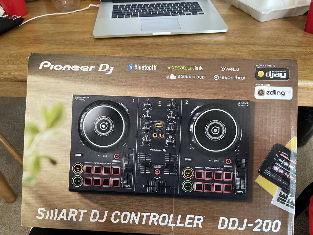 Pioneer DJ DDJ-200 Smart DJ Controller | Guitar Center
