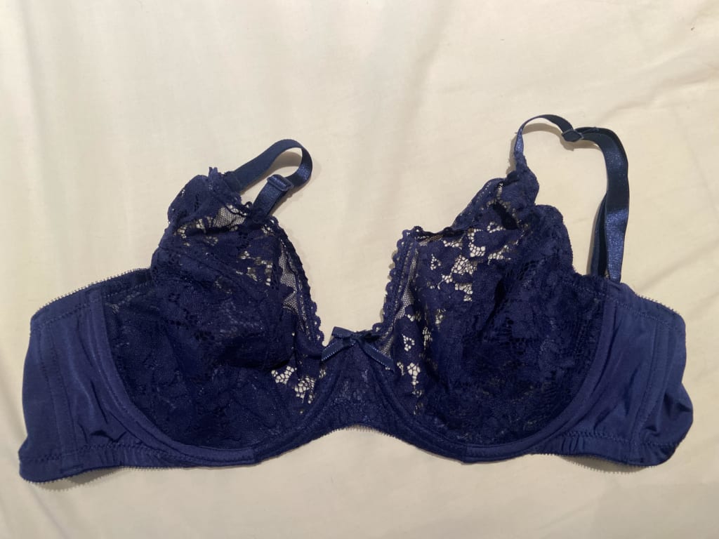 John Lewis Everley Lace Non-Padded Underwired Bra, Classic Blue Size Uk30D, X#