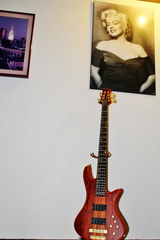 Schecter CA. Stiletto 8Strings NAMM【値下げ】 Schecter CA. Stiletto 8Strings NAMM【値下げ】 - メルカリ