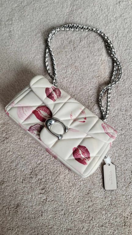 Coach tabby purse with chain link strap >😍✨ #coach #coachtabby #fyp, Purse