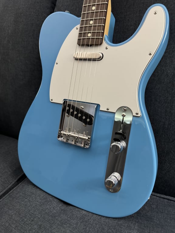 Fender Made in Japan Limited International Color Telecaster Fender Made in Japan Limited International Color Telecaster