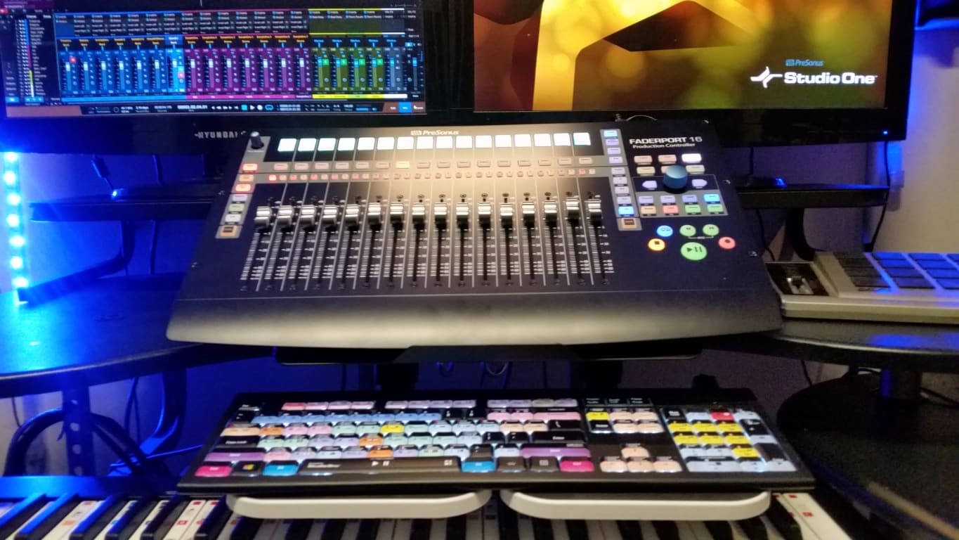 DTM・DAW PreSonus FaderPort2 Studio One Amazon.com: PreSonus FaderPort DAW Controller with Studio