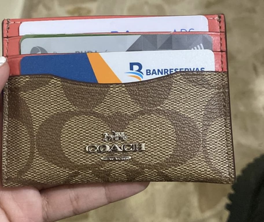 Coach Men Card Holder Signature长款卡包 老花款，现货超级有限 RM2XX