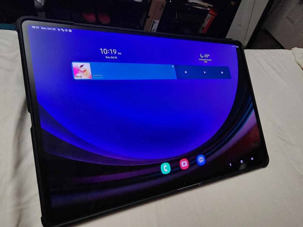 Samsung Galaxy Tab S9 Ultra Tablet with Bluetooth S Pen Samsung Galaxy Tab S9 Ultra Tablet with Bluetooth S Pen