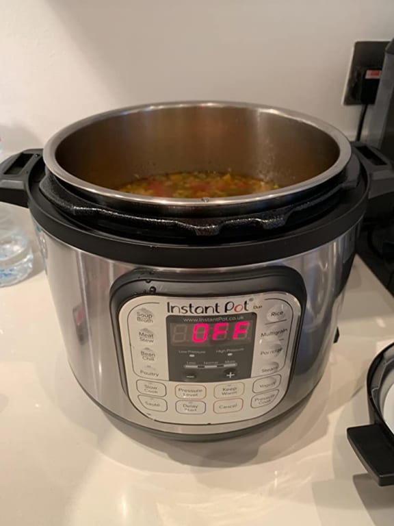 Instant Pot® Pro™ Plus 6-quart Smart Multi-Cooker