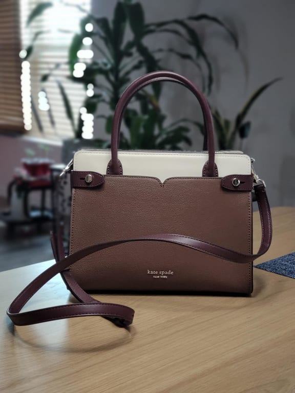 Classic Medium Satchel, Kate Spade New York in 2023