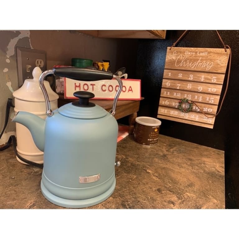 Haden Highclere Pool Blue 1.5Liter (6 Cup) Cordless Electric Kettle