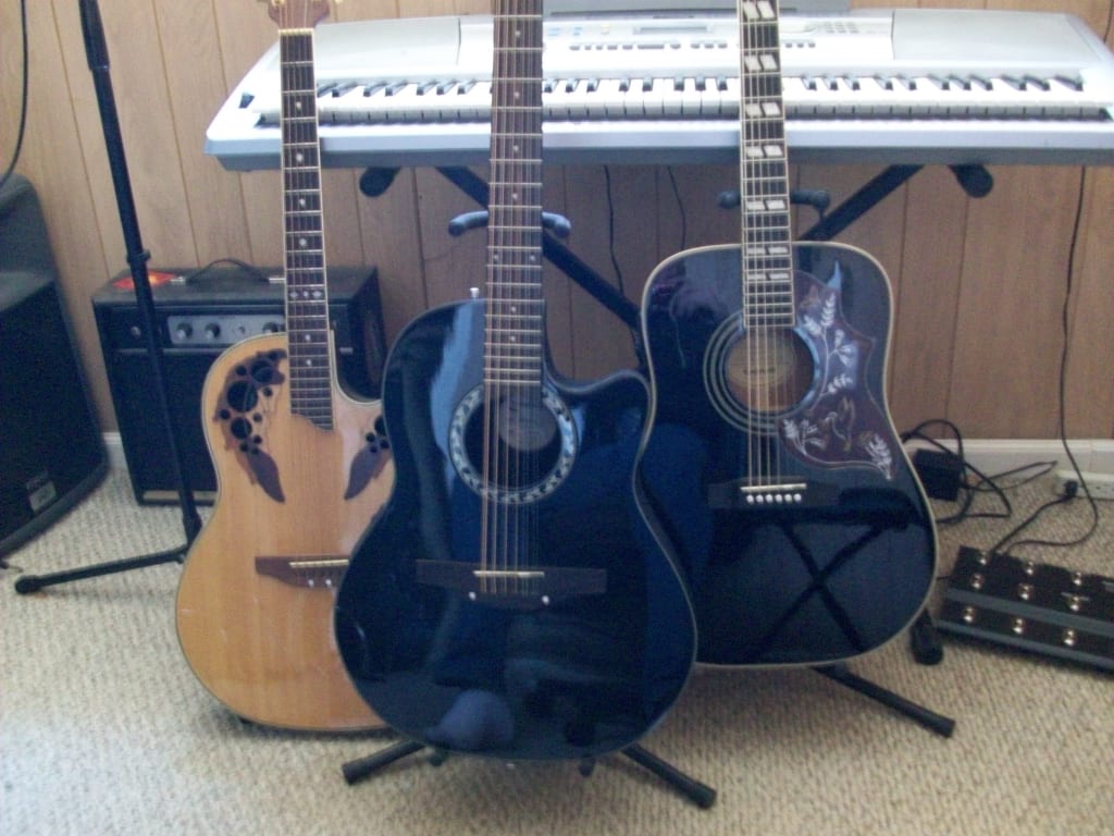 Open Box Epiphone Hummingbird Studio Limited-Edition Acoustic