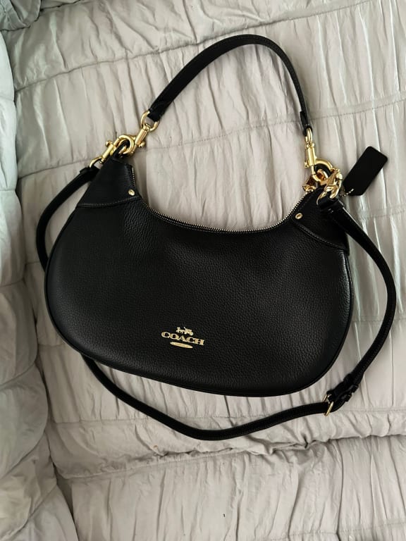 COACH Mara Hobo in Black