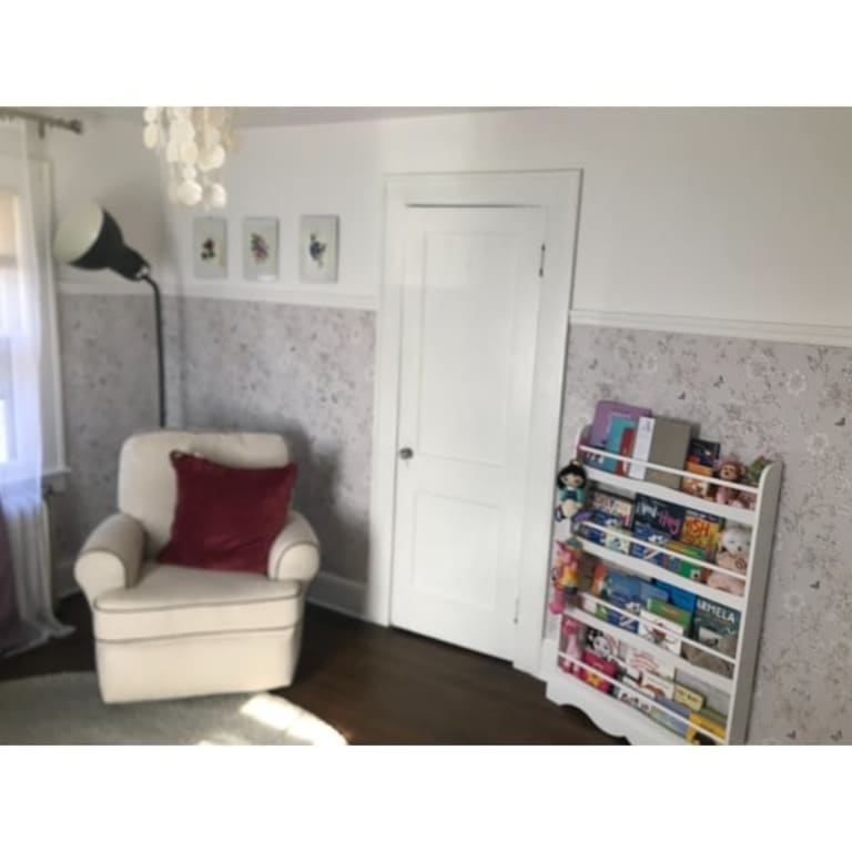 Butterfly Toile Wallpaper, Floral in Grey, Beige, Dove Bed Bath