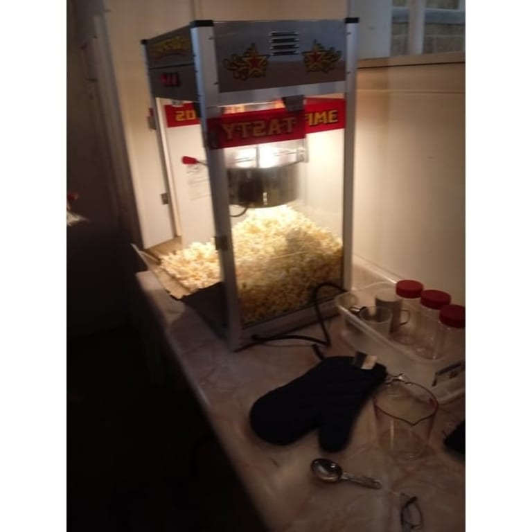 Great Northern TopStar Commercial Quality Bar Style Popcorn Machine