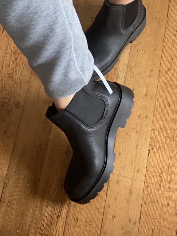 Black Ugg Boots Markstrum Shoe Ugg Markstrum Reviews Ugg Markstrum