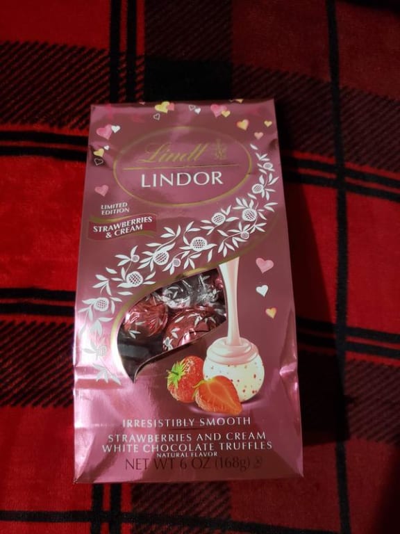 user uploaded review image1 , graphic