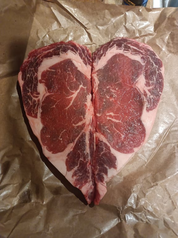 user uploaded review image1 , graphic