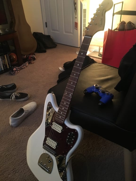 Open Box Fender Classic Player Jaguar Special HH Electric Guitar 3