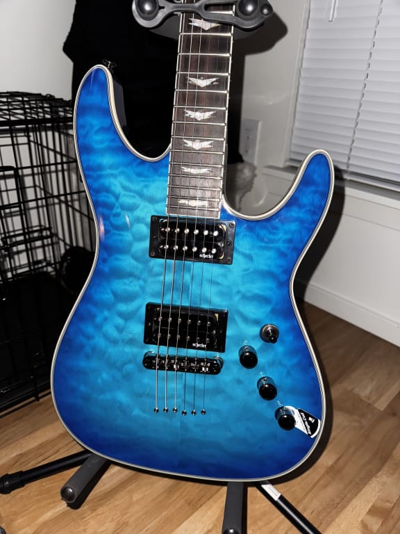 Schecter Guitar Research Omen Extreme-6 Electric Guitar - Trans