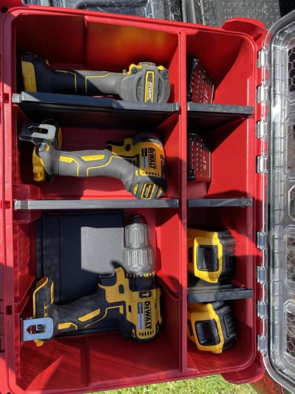 Milwaukee tools fit, as do dewalt! The best boxes for any tools