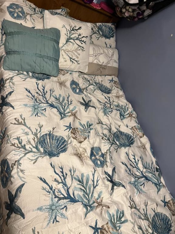 Madison Park Pacific Grove 7 Piece Cotton Sateen Comforter Set On