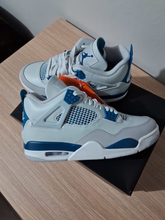 Air Jordan 4 Retro - Nike Air Jordan 4 Retro - Nike