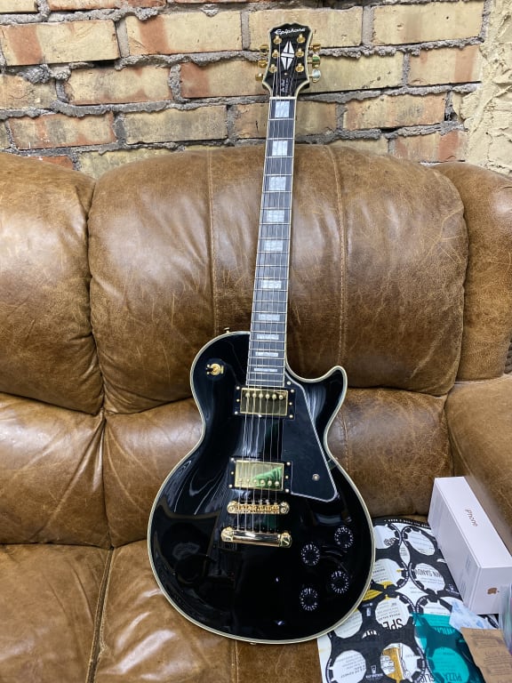 ギター Epiphone Les Paul Custom Pro coil&phase Epiphone Les Paul CUSTOM PRO Electric Guitar With Coil